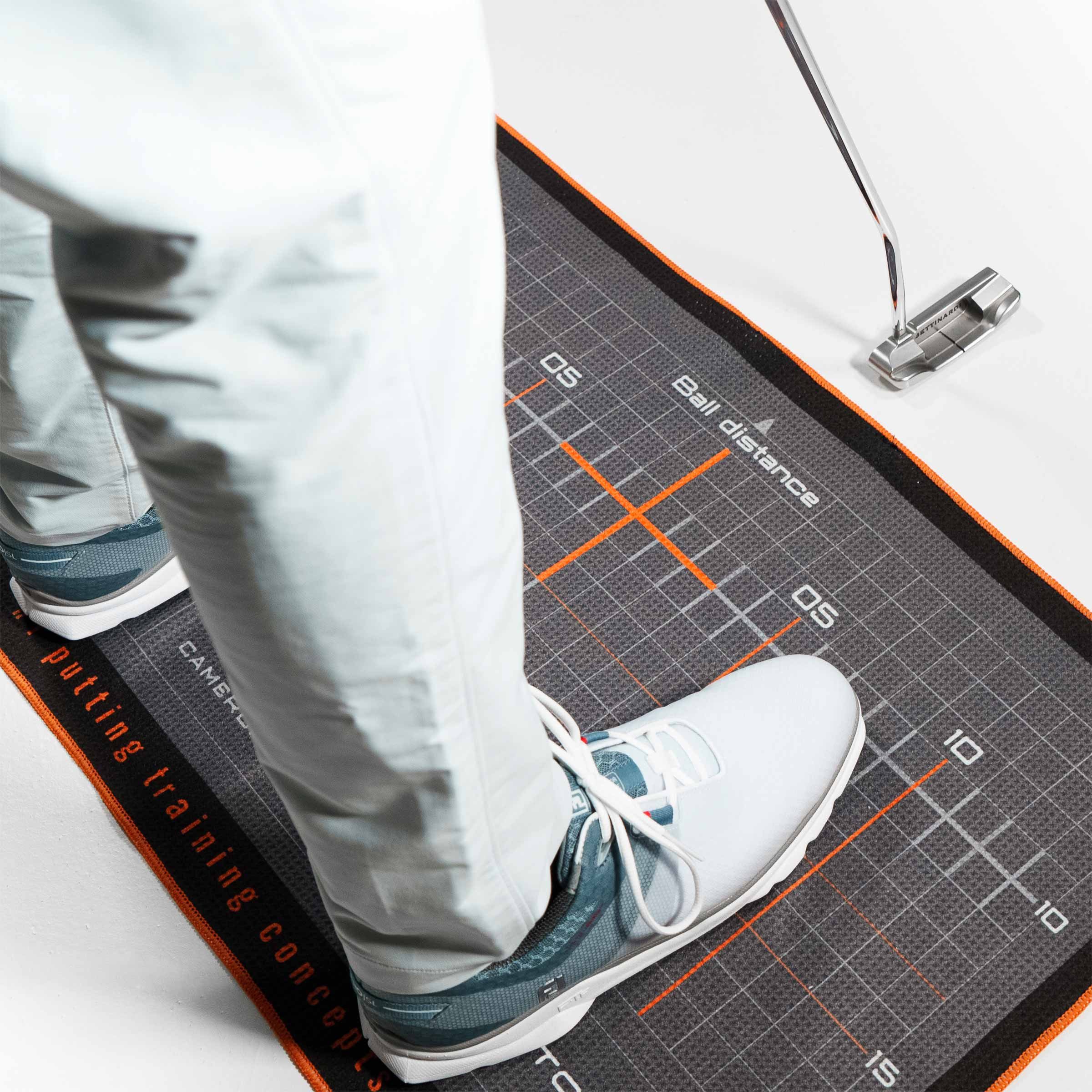 Putting training accessories - Welltowel | Wellputt